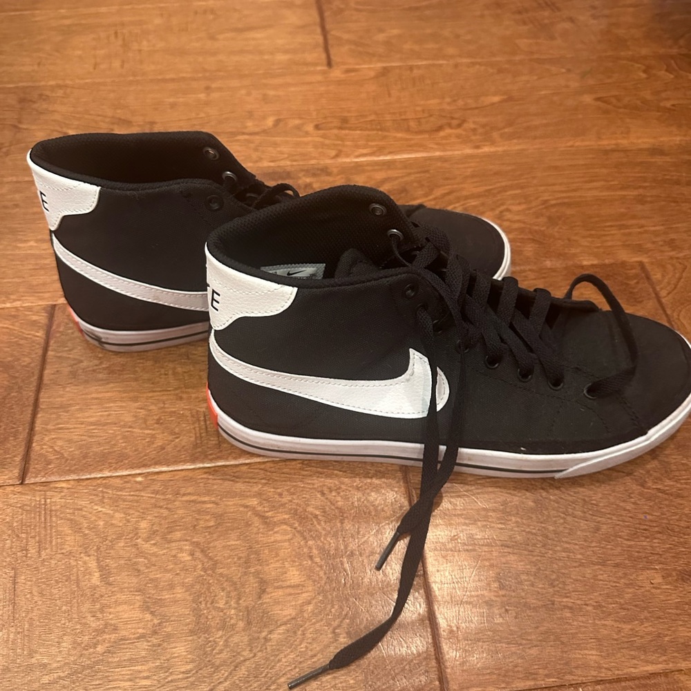 Nike Black and White Canvas High-tops
